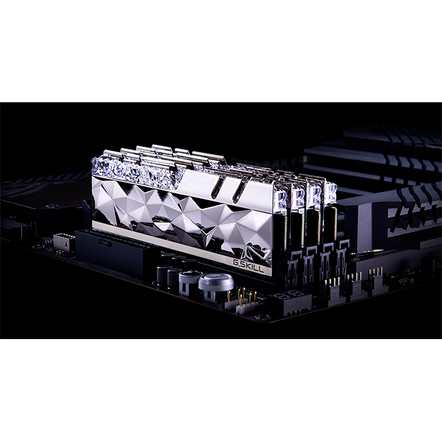 Memoria RAM G. Skill Trident Z Royal Elite Plata 32GB 2X16GB DDR4 4000MHZ CL16-19-19-39 1.40V - F4-4000C16D-32GTES