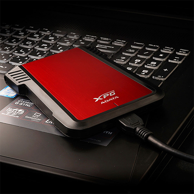 Enclosure Gabinete Externo Adata EX500 Para SSD & HDD Rojo - AEX500U3-CRD