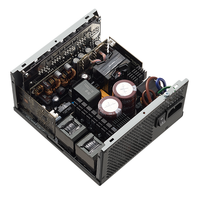 Fuente de Poder XPG Cybercore | 1000w | 80+ Platinum | Full Modular - CYBERCORE1000P-BKCUS