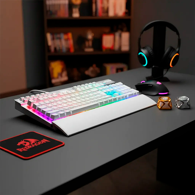 Keycap Redragon para una tecla, transparente con dorado